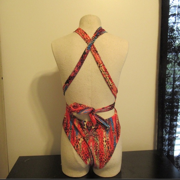 ✨Swimwear bundle ✨Beach Baddie✨ - Picture 10 of 15